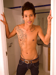 Tia Ankon is a horny gay versatile Asian boy